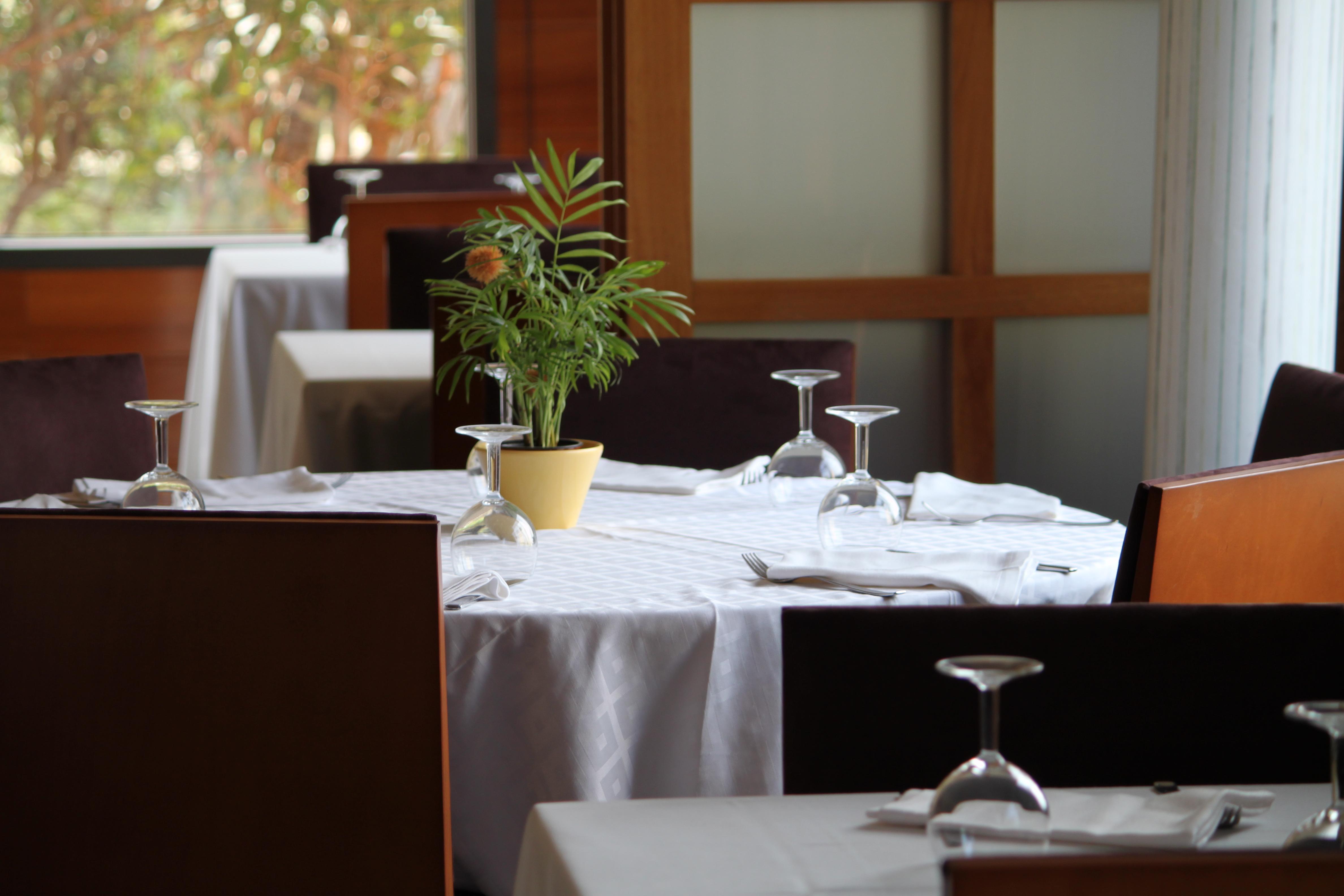 Hotel Picasso Торроэлья-де-Монгри Экстерьер фото