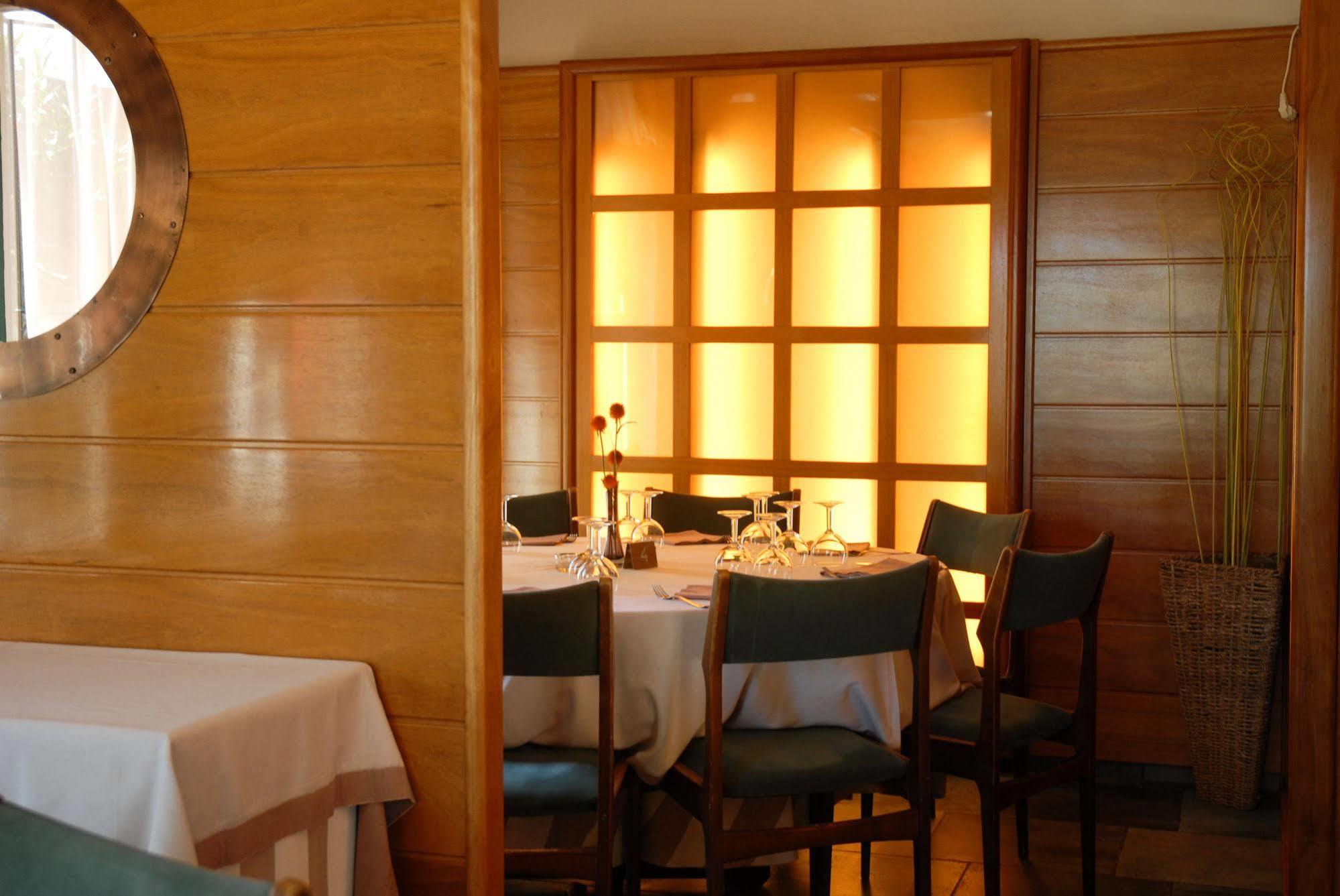 Hotel Picasso Торроэлья-де-Монгри Экстерьер фото