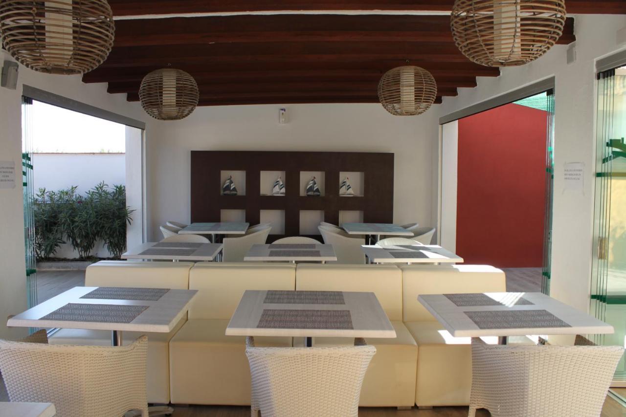 Hotel Picasso Торроэлья-де-Монгри Экстерьер фото
